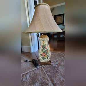 WILDWOOD Hand painted flower Lamp
